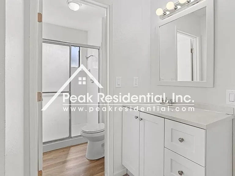 4154 Englewood St — Photo 15