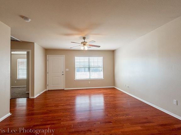 3rd image of 4418 W Sweetgum Ln