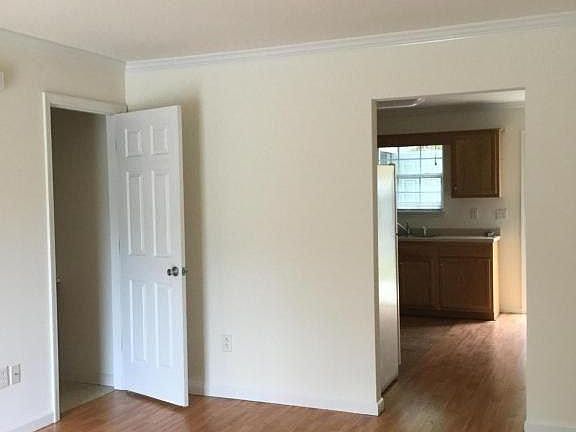 2nd image of 6011 Old Dayton Pike