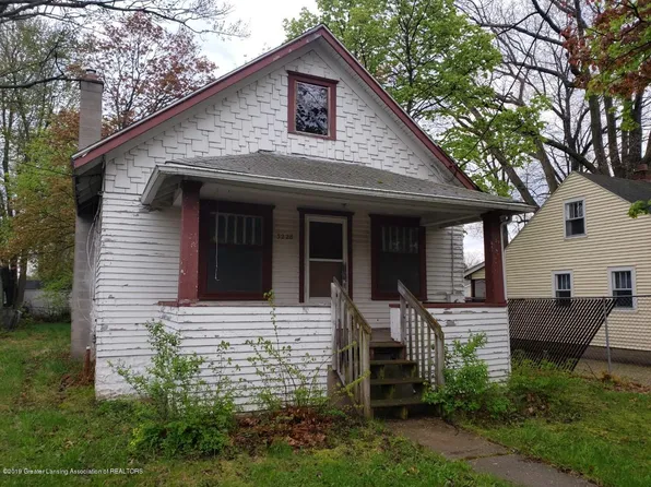 3228 Turner St, Lansing, MI 48906