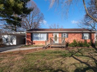 216 Bethel Mine Rd, Caseyville, IL 62232