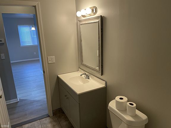 8C405429-6B83-4684-A739-F8B325F3A898