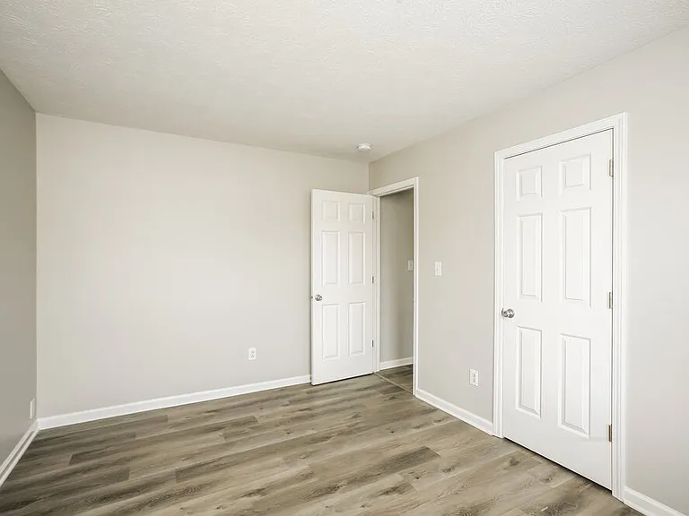 6629 Crestwell Ln — Photo 12