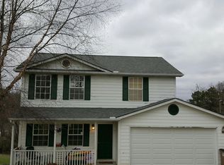 2414 NW Crestpark Rd, Knoxville, TN 37912