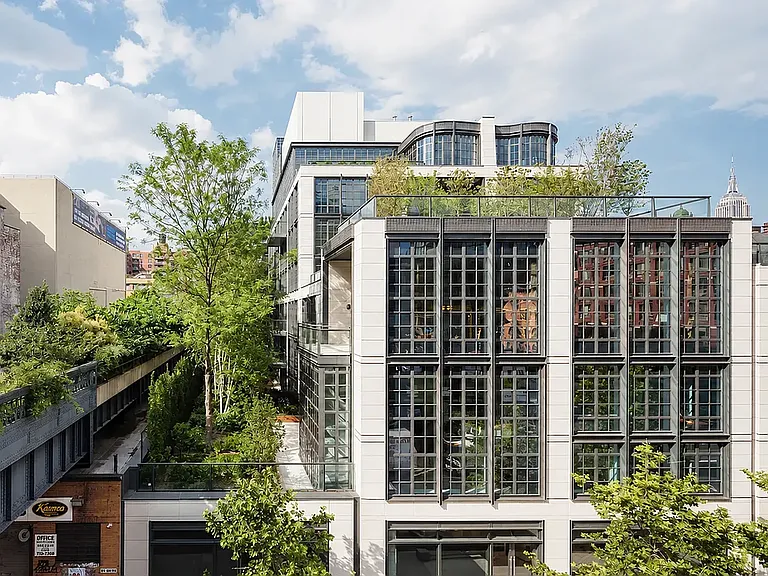 500 W 21st St #GF — Photo 17