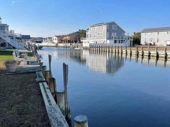 19 High Tide Ln, Fenwick Island, DE 19944