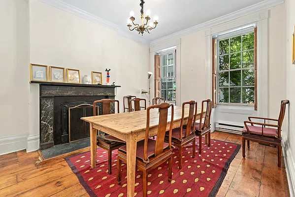 Rented by Compass | media 14