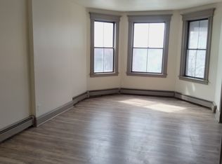 48 Congress St APT 202, Hartford, CT 06114