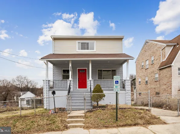 6104 K St, Capitol Heights, MD 20743