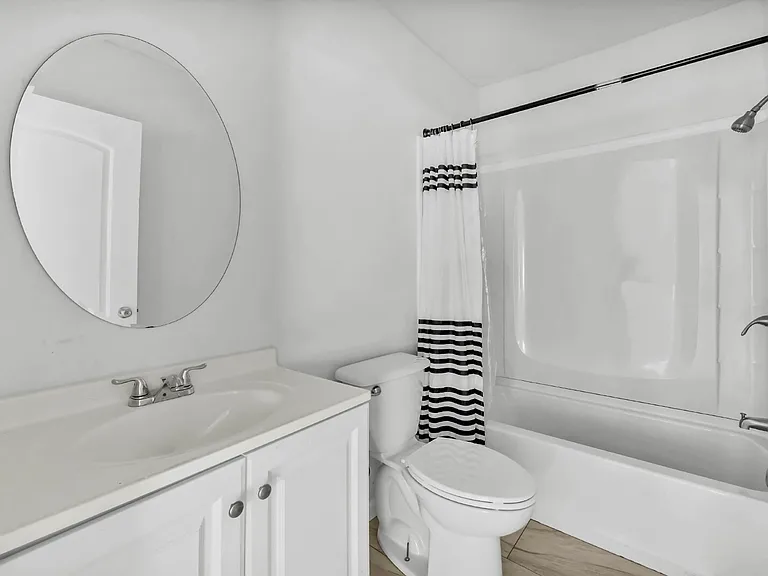 1010 Ridgecrest Dr — Photo 18