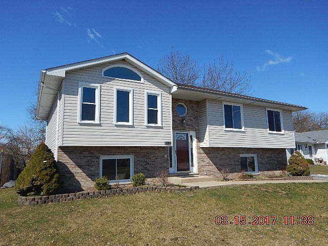 1st image of 111 Whiteside Dr