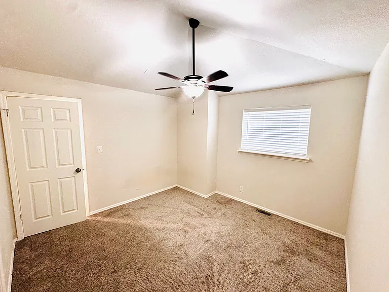 6320 E 89th Pl — Photo 12