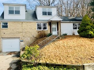 217 Johnston Rd, Penn Hills, PA 15235