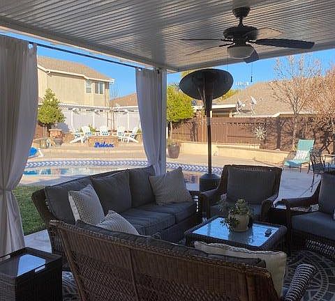 4th image of 13553 S Las Flores Ct
