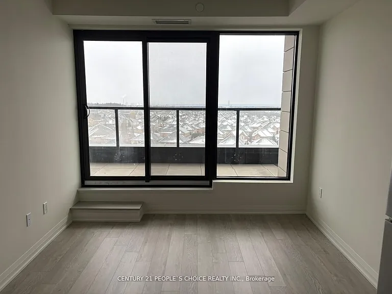 1415 Dundas St E #807 — Photo 11