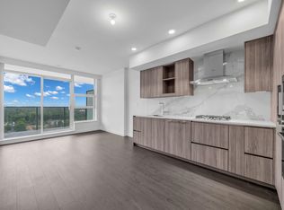 13768 100th Ave #2703, Surrey, BC V3T 0L3