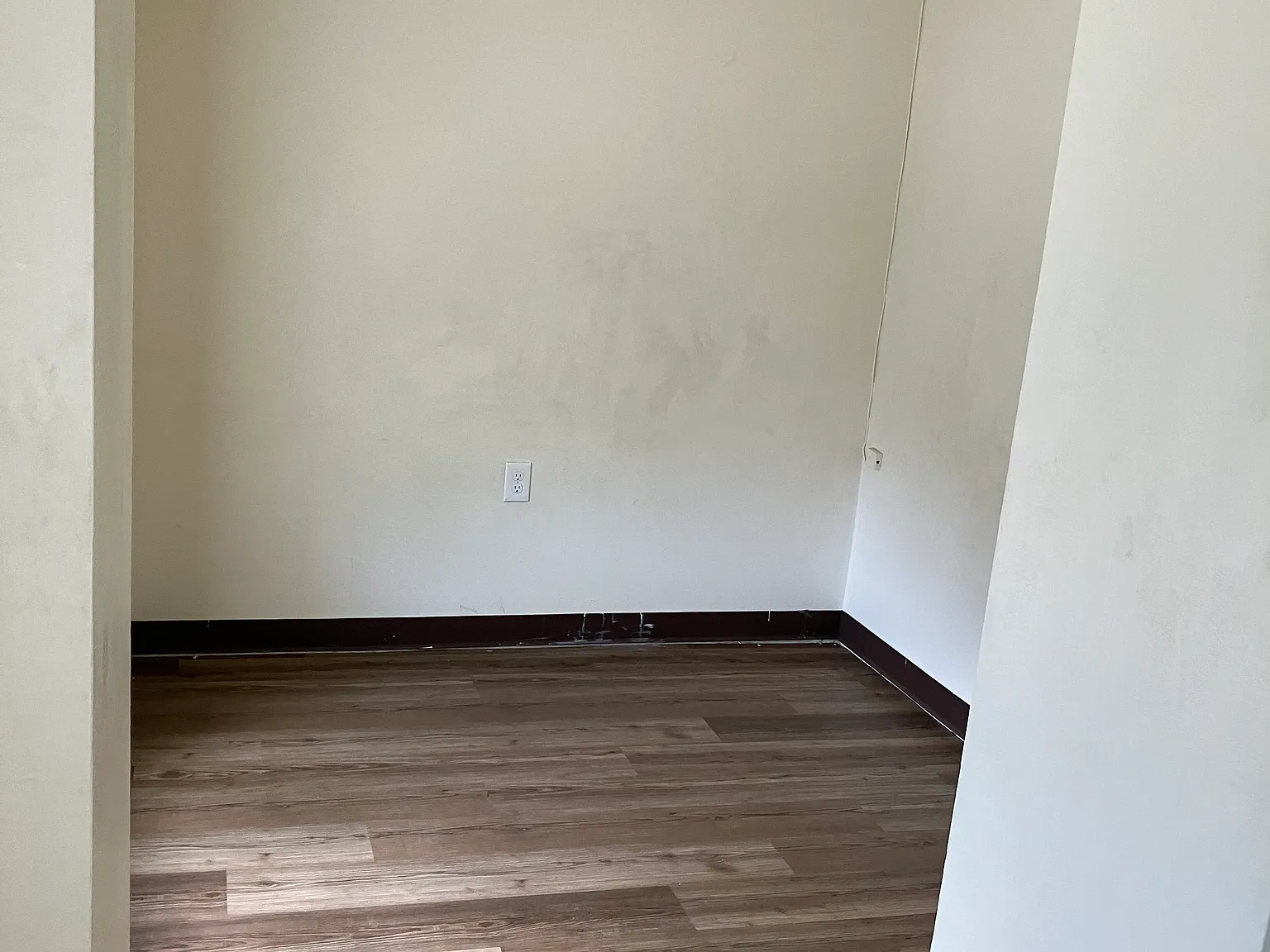 1 bed, 500 sqft, $1,600 — Photo 2