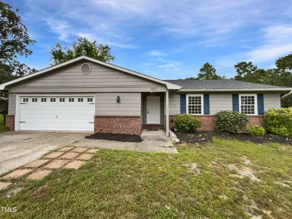 6921 Timbercroft Ln, Fayetteville, NC 28314