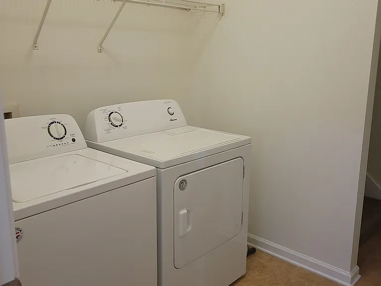 175 Spinner Dr — Photo 16