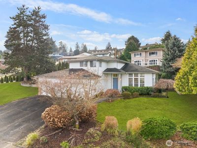 1912 Dumas Circle NE, Tacoma, WA, 98422