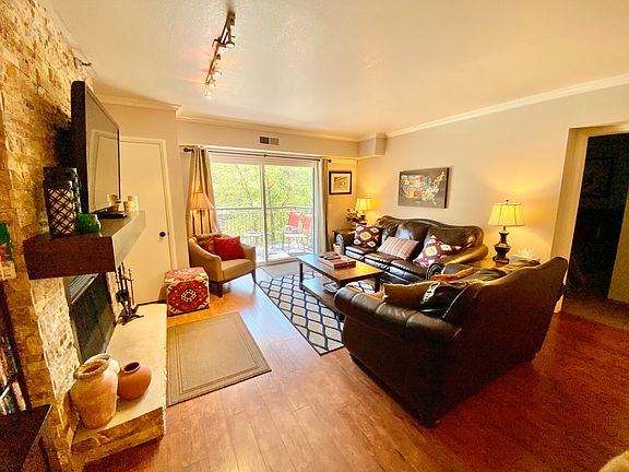 2nd image of 950 Park Ave #239