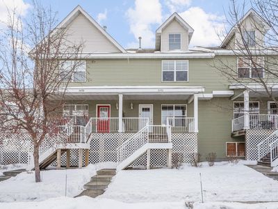 2880 Clover Ridge Dr, Chaska, MN, 55318
