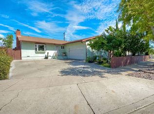 587 Wayne Ave, El Cajon, CA 92021