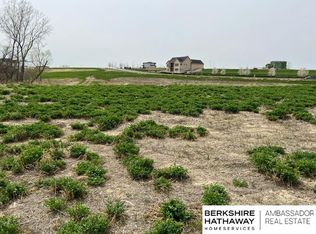 3314 S 208th St LOT 119, Elkhorn, NE 68022