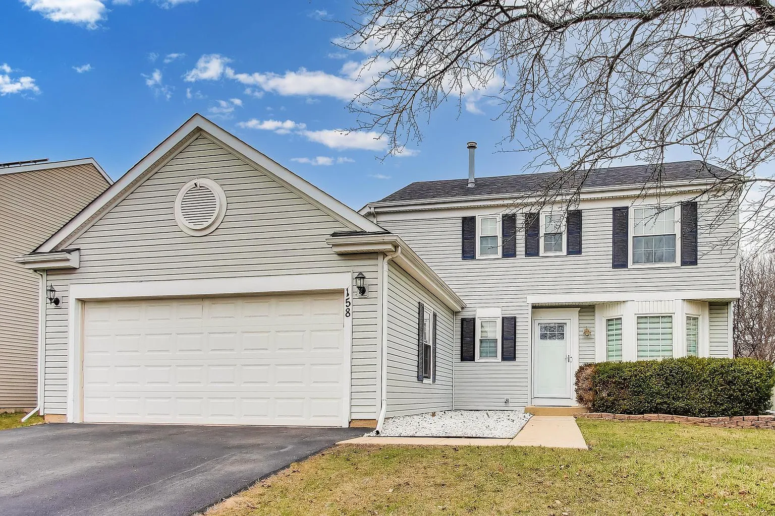 158 Jefferson Ln photo 1