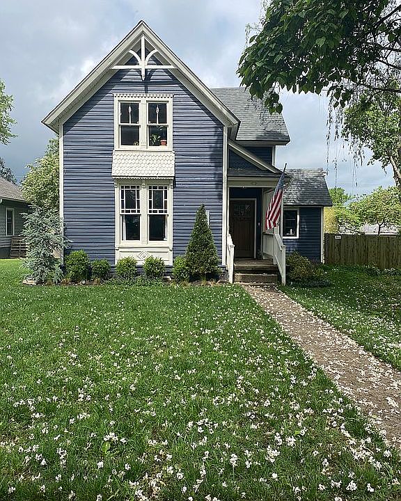 1st image of 536 SE C St