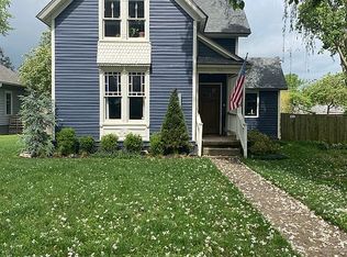 536 SE C St, Bentonville, AR 72712