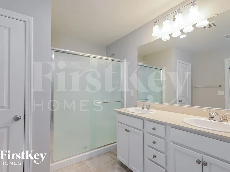 9312 Colinton Ct — Photo 9