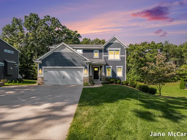 2313-4 Mile Rd NE, Grand Rapids, MI 49525