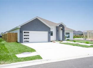 3213 E Rabbit Run Ave, Alton, TX 78573