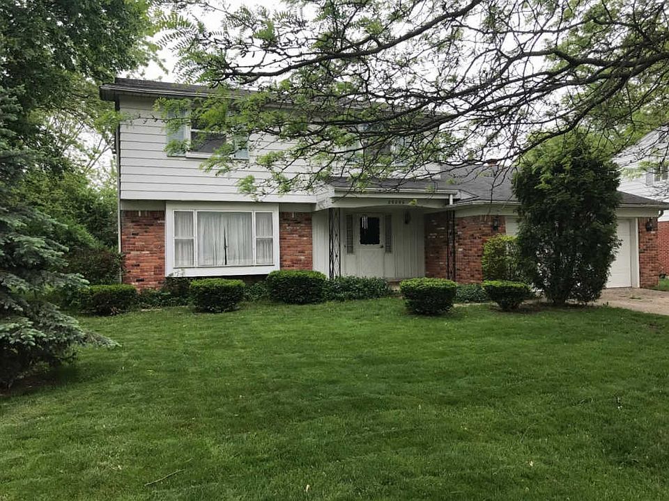 1st image of 29356 Geraldine Ct