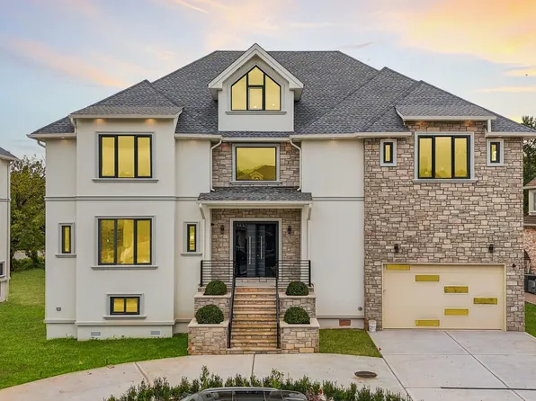 64 Ottavio Prom, Staten Island, NY 10307