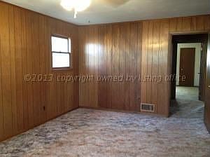 2nd image of 912 Christine St