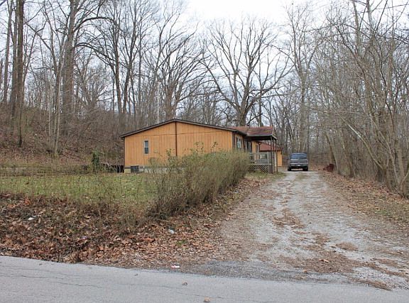 2nd image of 640 Vance Ln