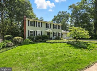 4925 Bexley Ln, Fairfax, VA 22032