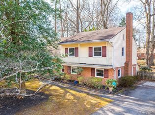 2316 Shoreham Dr, North Chesterfield, VA 23235