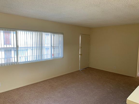 5th image of 812 S Glendale Ave APT 31