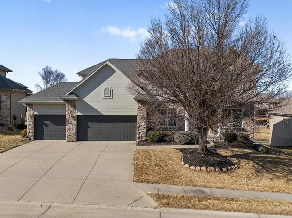 2508 N 169th St, Omaha, NE 68116