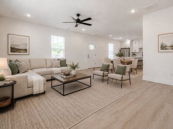 4th image of 1676 N Leverett Ave