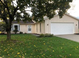 414 Lyman Cir, Brunswick, OH 44212
