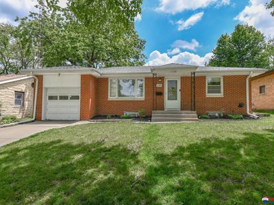 1130 S 44th St, Lincoln, NE, 68510