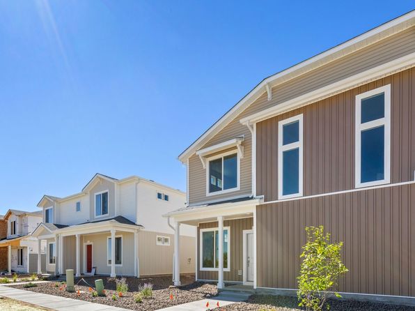 colorado-springs-colorado-447437127 picture