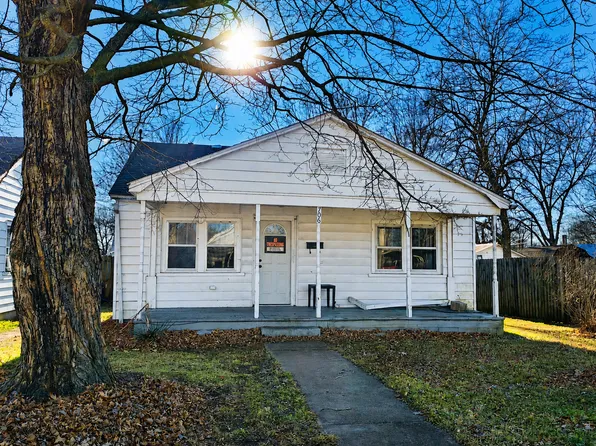 706 E 8th St, Metropolis, IL 62960
