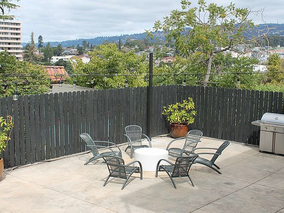 Tenant Shared Courtyard