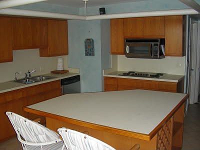 3rd image of 3100 NE 47th Ct APT 403