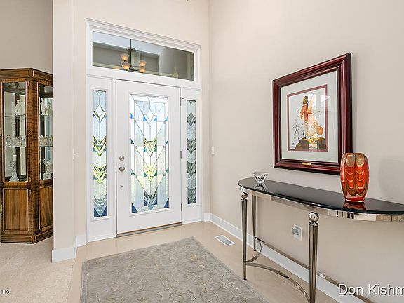 5th image of 1730 Watermark Dr SE
